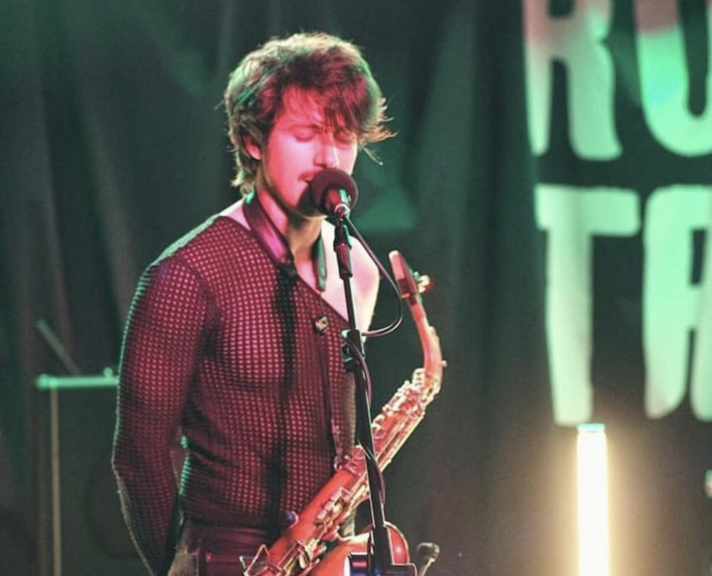 Thirst Sax player